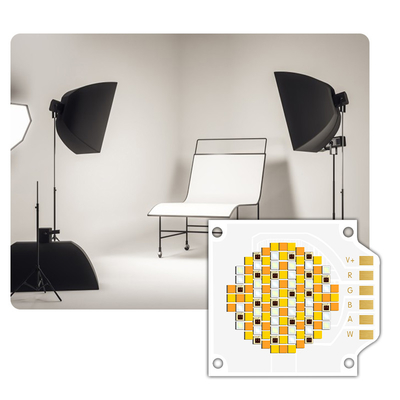 90 LM / W 350W رقائق LED COB ذات خمسة ألوان 620nm/460nm/520nm/2700K/6500K حجم الإصدار 26mm CRI 95 زاوية عرض 120 CCT